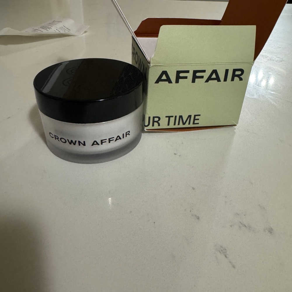 Crown Affair Dry Shampoo